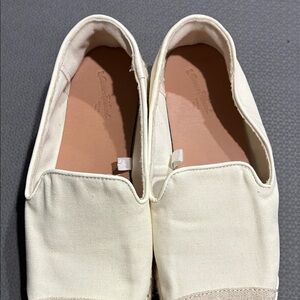 Chic Cream Canvas Espadrilles